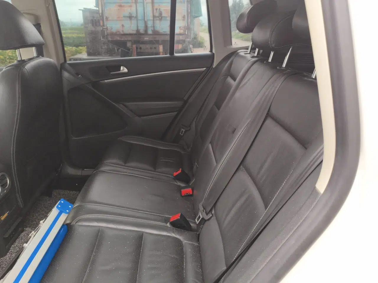 Volkswagen Tiguan 2015 1.8TSI Automatic All-Wheel-Drive Luxury Model — миниатюра 17