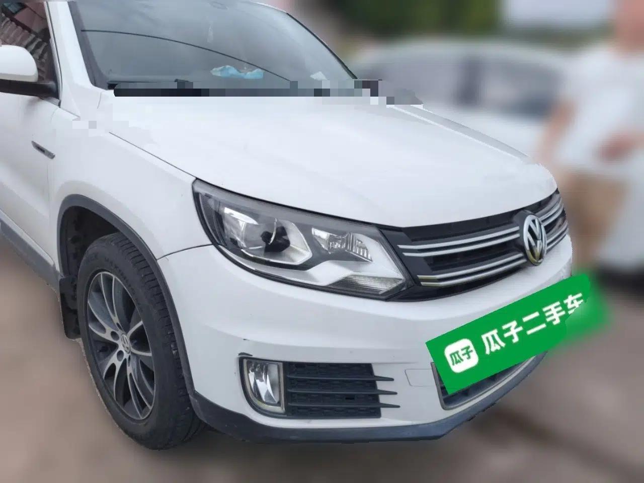 Volkswagen Tiguan 2015 1.8TSI Automatic All-Wheel-Drive Luxury Model — миниатюра 3