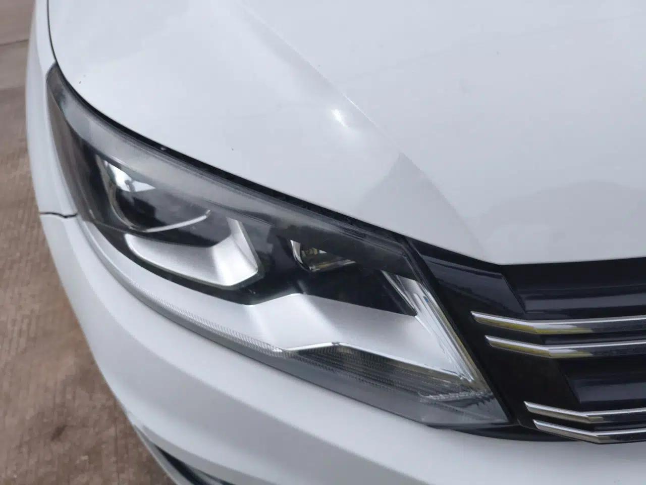 Volkswagen Tiguan 2015 1.8TSI Automatic All-Wheel-Drive Luxury Model — миниатюра 7
