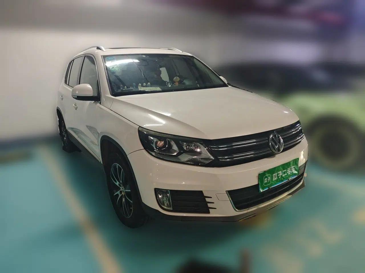 Volkswagen Tiguan 2015 1.8TSI Automatic Two-Wheel Drive Luxury Model — миниатюра 3