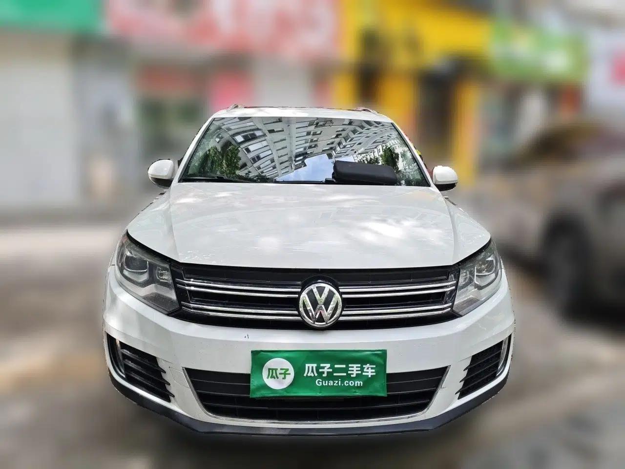 Volkswagen Tiguan 2013 1.8TSI Automatic Two-Wheel Drive Luxury Model — миниатюра 2