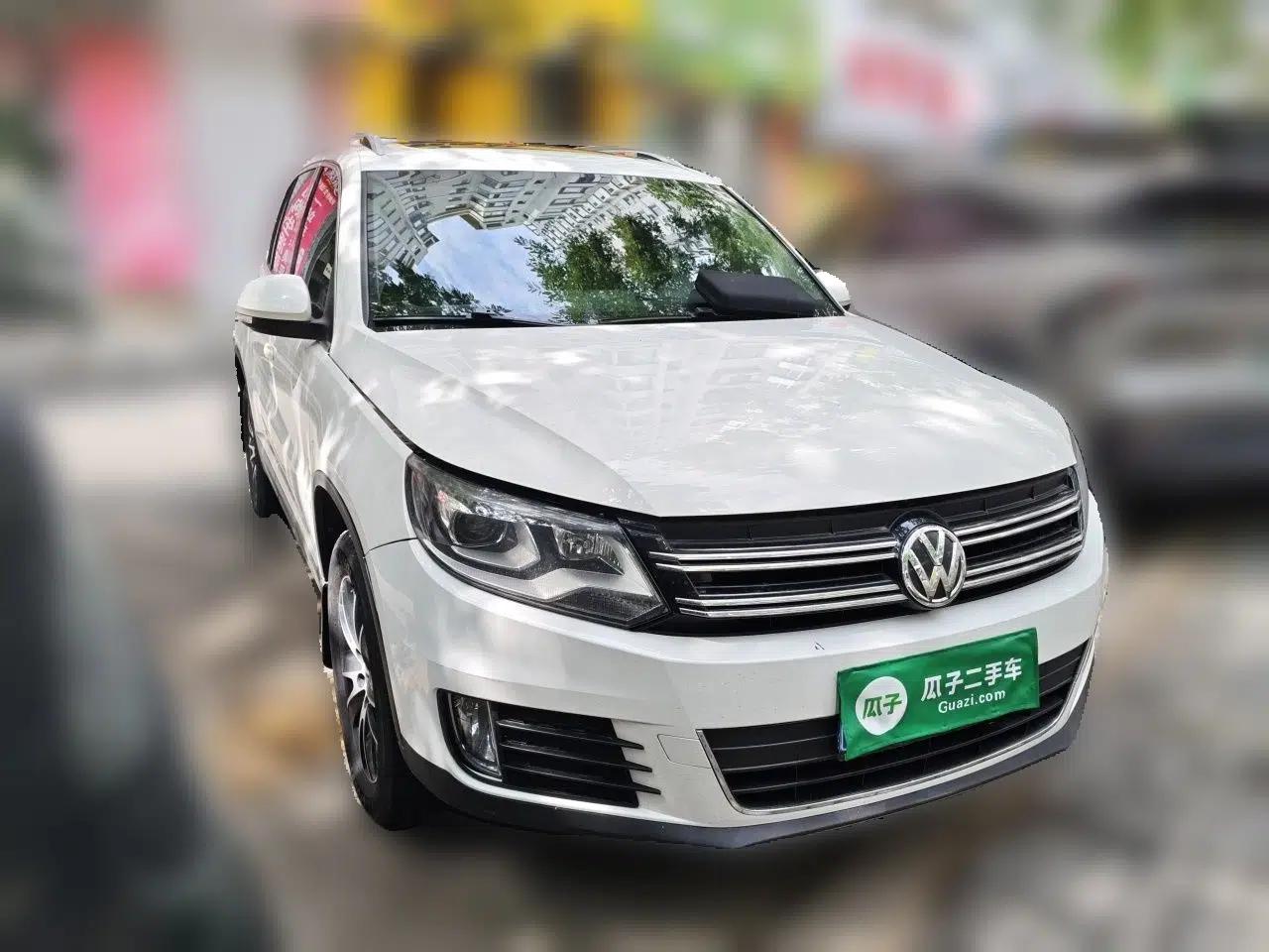 Volkswagen Tiguan 2013 1.8TSI Automatic Two-Wheel Drive Luxury Model — миниатюра 3