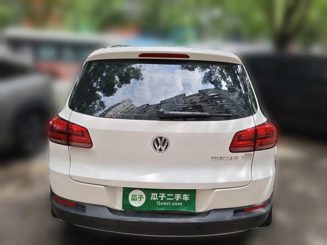 Volkswagen Tiguan 2013 1.8TSI Automatic Two-Wheel Drive Luxury Model — миниатюра 5