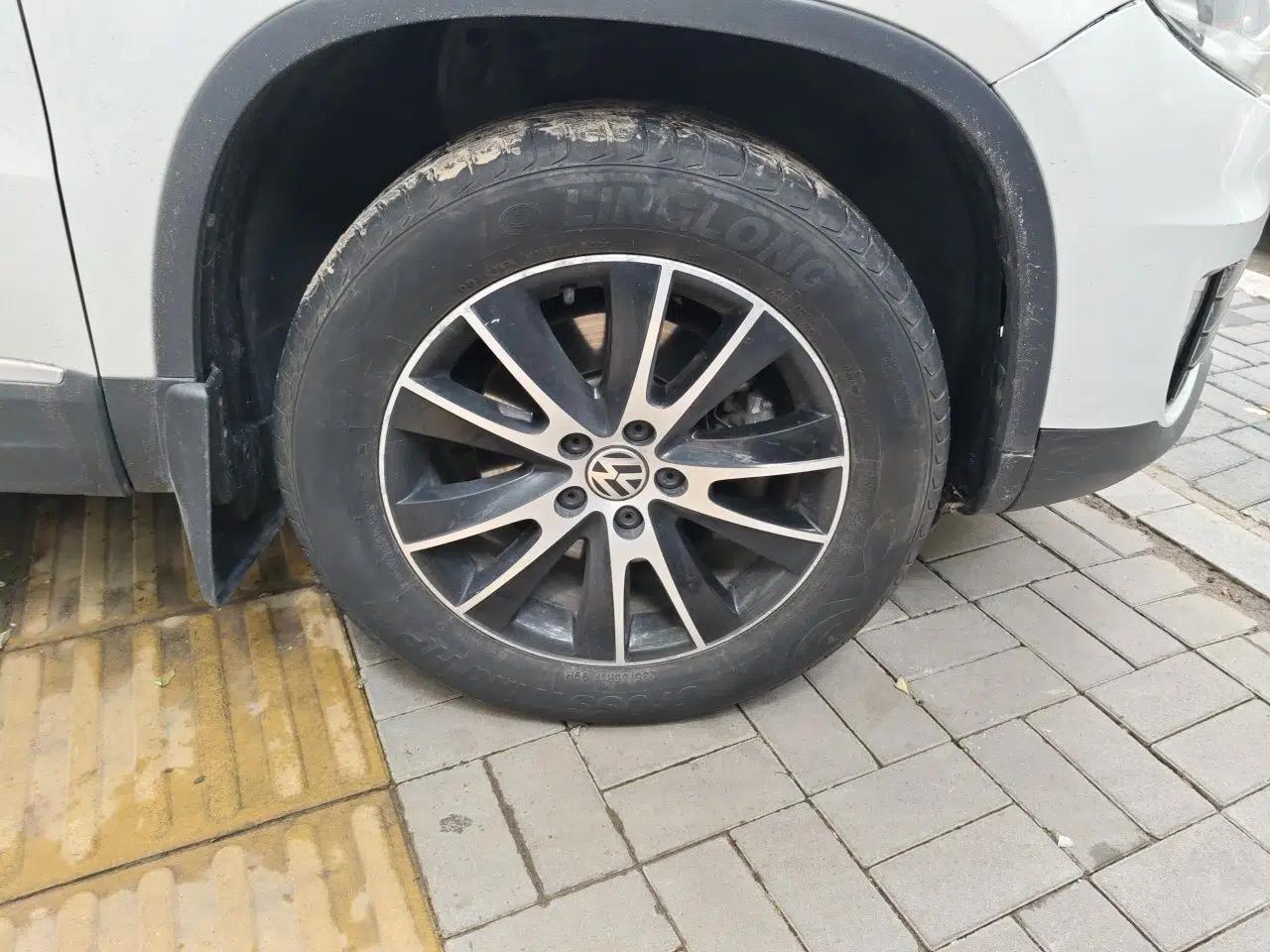 Volkswagen Tiguan 2013 1.8TSI Automatic Two-Wheel Drive Luxury Model — миниатюра 8
