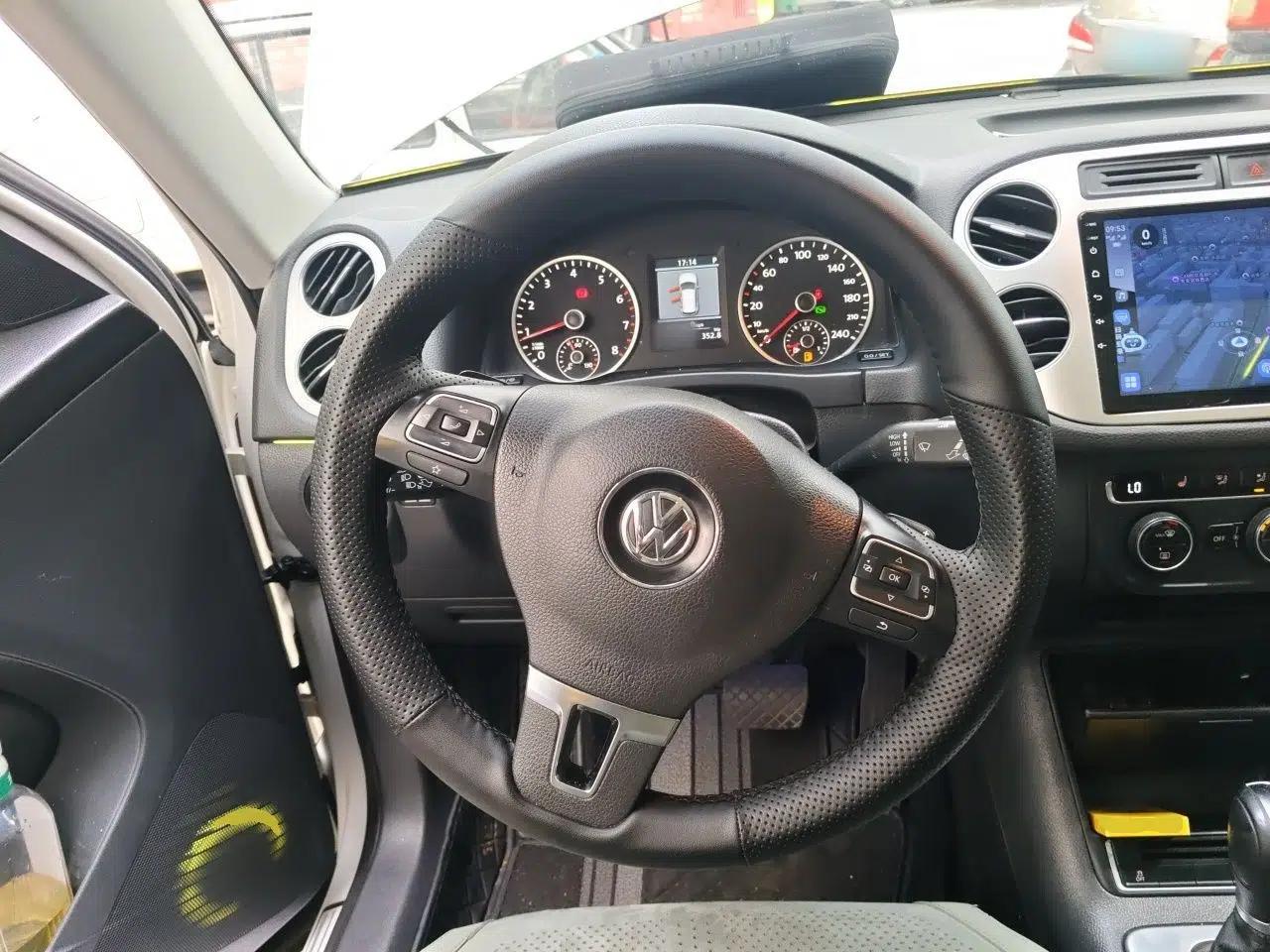 Volkswagen Tiguan 2013 1.8TSI Automatic Two-Wheel Drive Luxury Model — миниатюра 10
