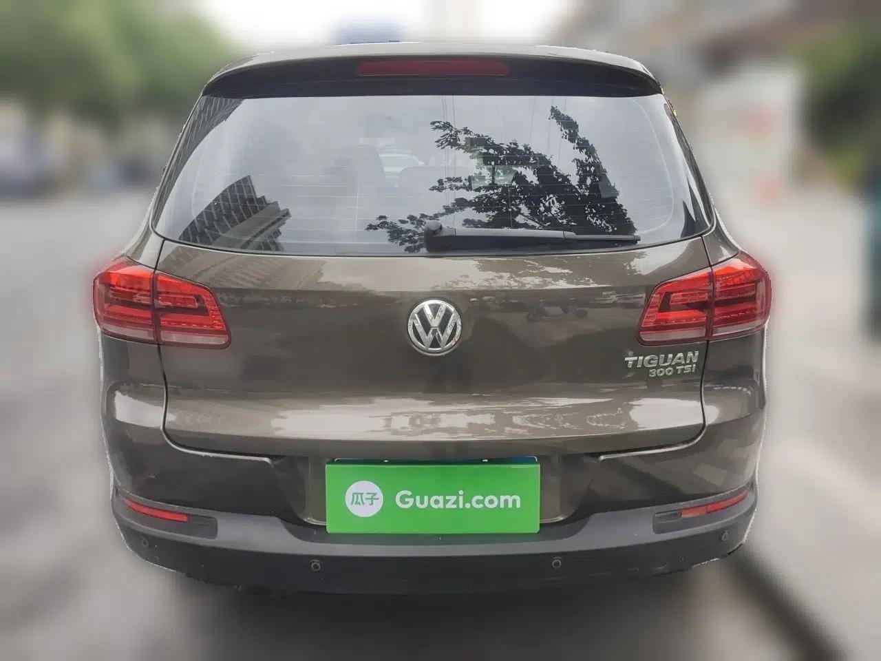 Volkswagen Tiguan 2017 300TSI Automatic Two-Wheel Drive Silk Road Luxury Edition — миниатюра 5