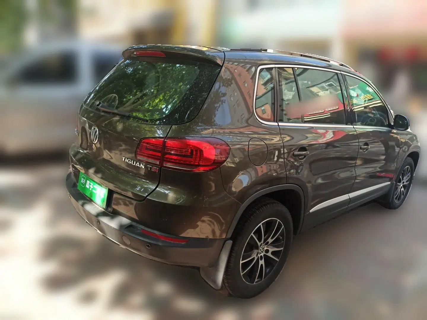 Volkswagen Tiguan 2013 1.8TSI Automatic Two-Wheel Drive Luxury Model — миниатюра 6