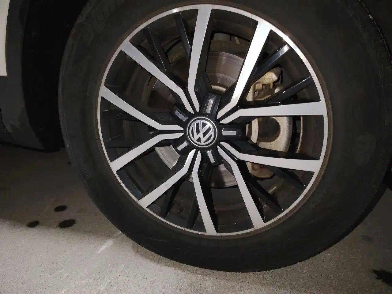 Volkswagen Tiguan L 2017 330TSI Automatic Two-Wheel Drive Luxury Edition — миниатюра 8