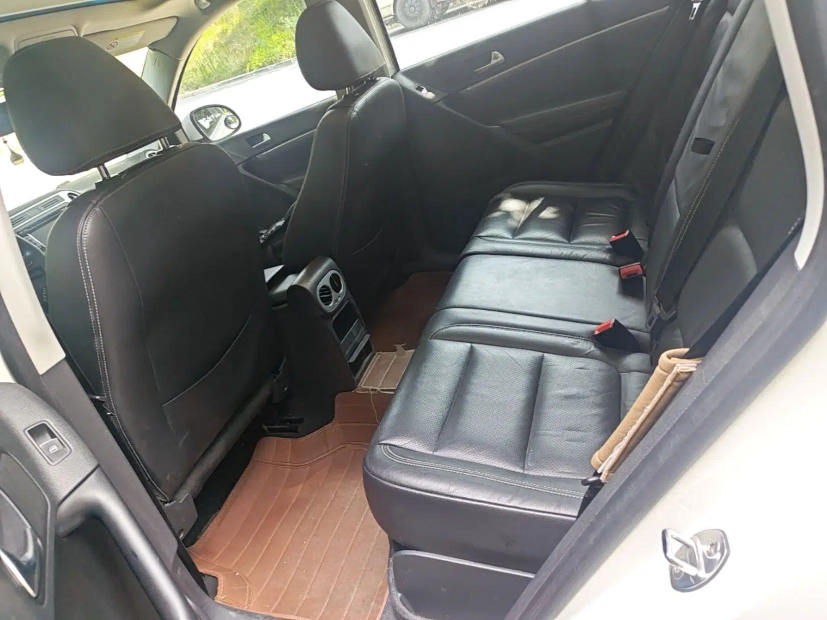 Volkswagen Tiguan 2015 1.8TSI Automatic Two-Wheel Drive Luxury Model — миниатюра 25