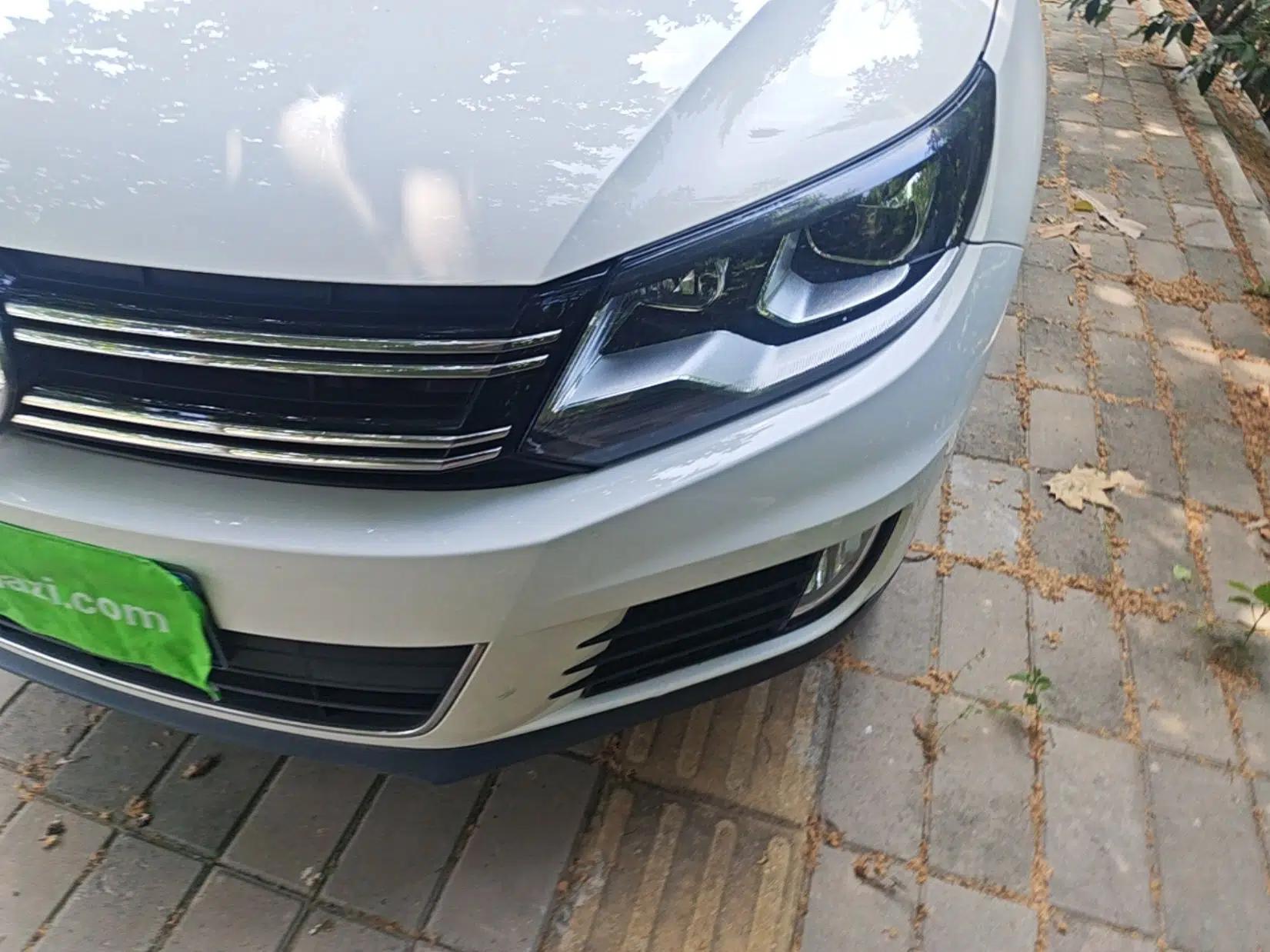 Volkswagen Tiguan 2015 1.8TSI Automatic Two-Wheel Drive Luxury Model — миниатюра 8