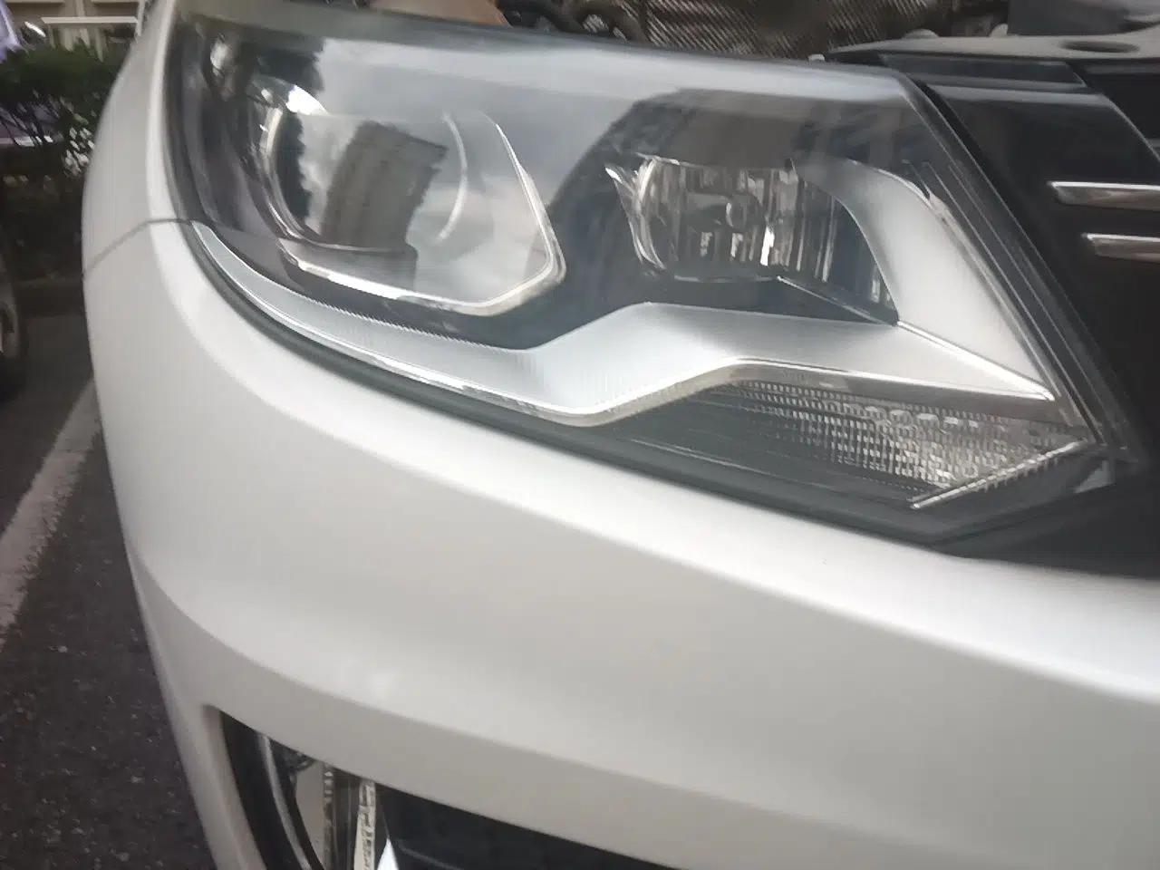 Volkswagen Tiguan 2015 1.8TSI Automatic Two-Wheel Drive Luxury Model — миниатюра 7