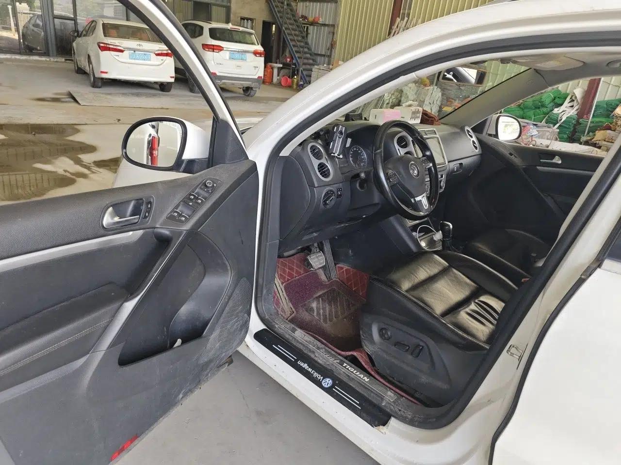 Volkswagen Tiguan 2015 1.8TSI Automatic Two-Wheel Drive Luxury Model — миниатюра 16