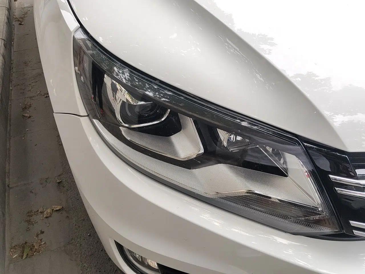 Volkswagen Tiguan 2017 300TSI Automatic Two-Wheel Drive Silk Road Comfort Edition — миниатюра 7