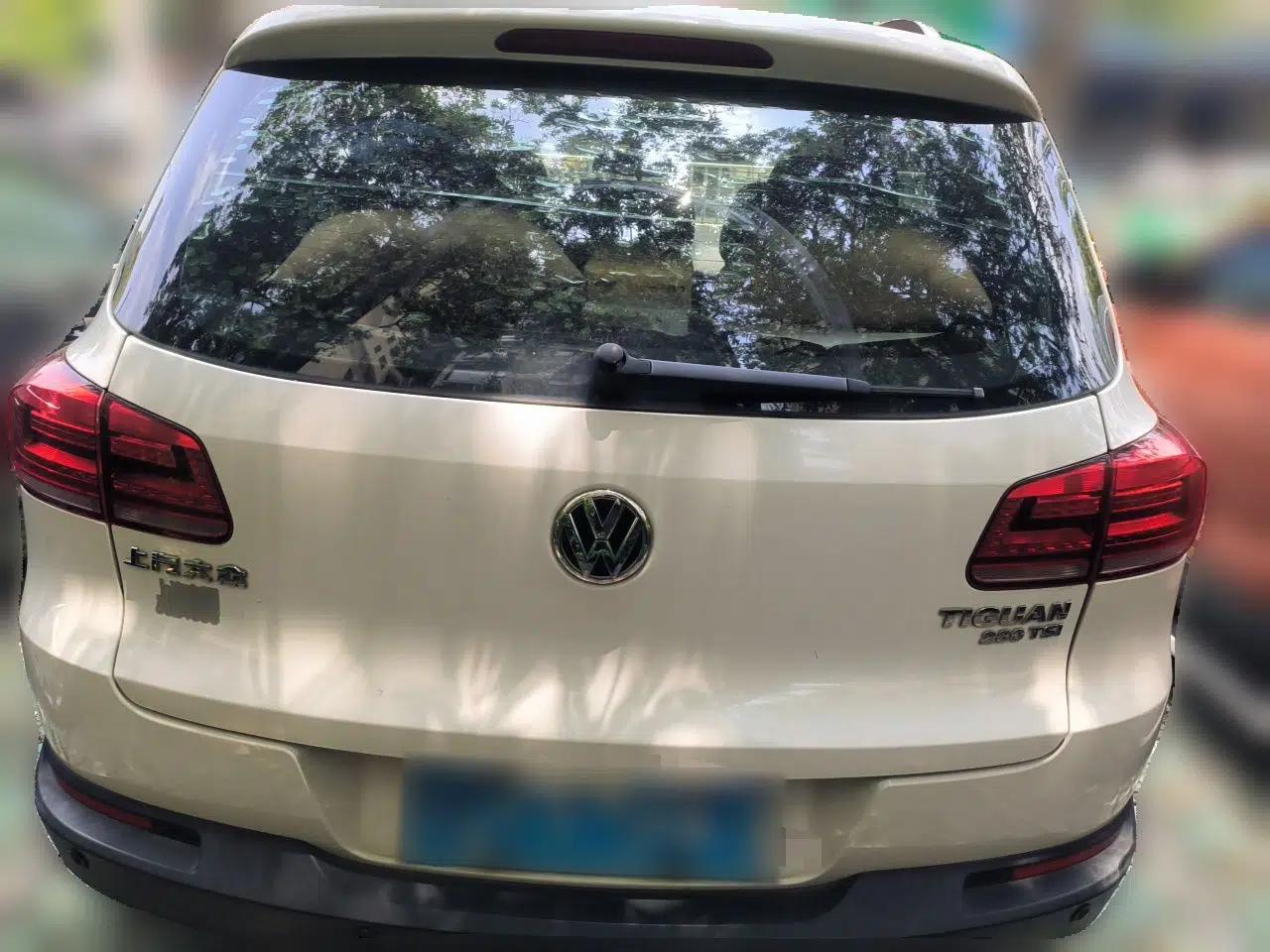 Volkswagen Tiguan 2016 280TSI Automatic Two-Wheel Drive Silk Road Comfort Edition — миниатюра 5