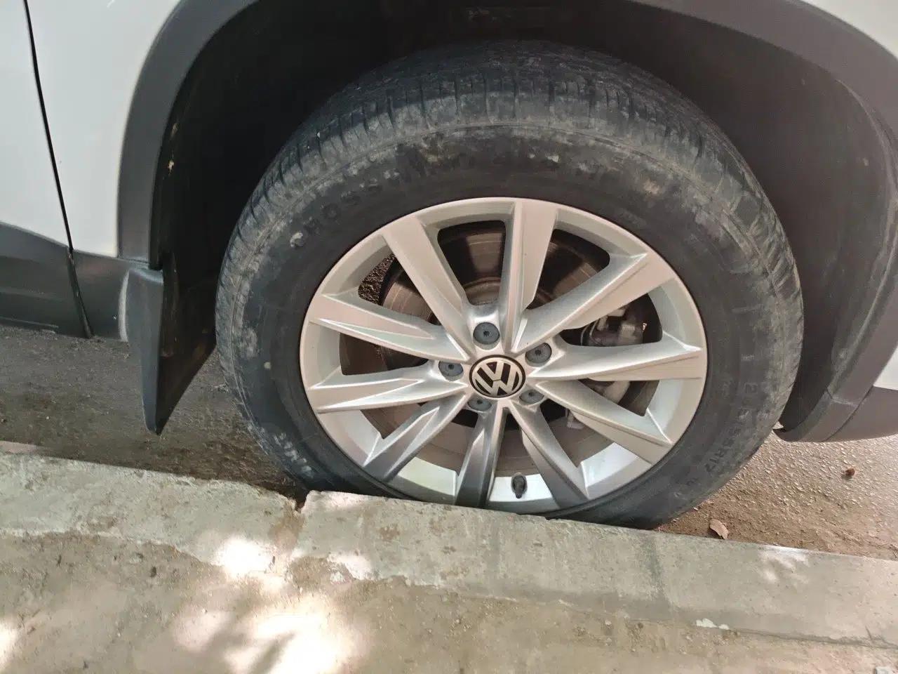 Volkswagen Tiguan 2016 280TSI Automatic Two-Wheel Drive Silk Road Comfort Edition — миниатюра 8