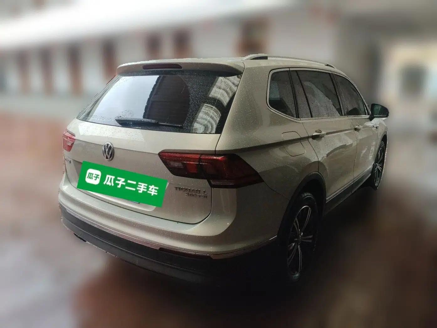 Volkswagen Tiguan L 2019 Revised Version 280TSI Automatic Two-Wheel Drive Panoramic Comfort Edition China VI Standard — миниатюра 6
