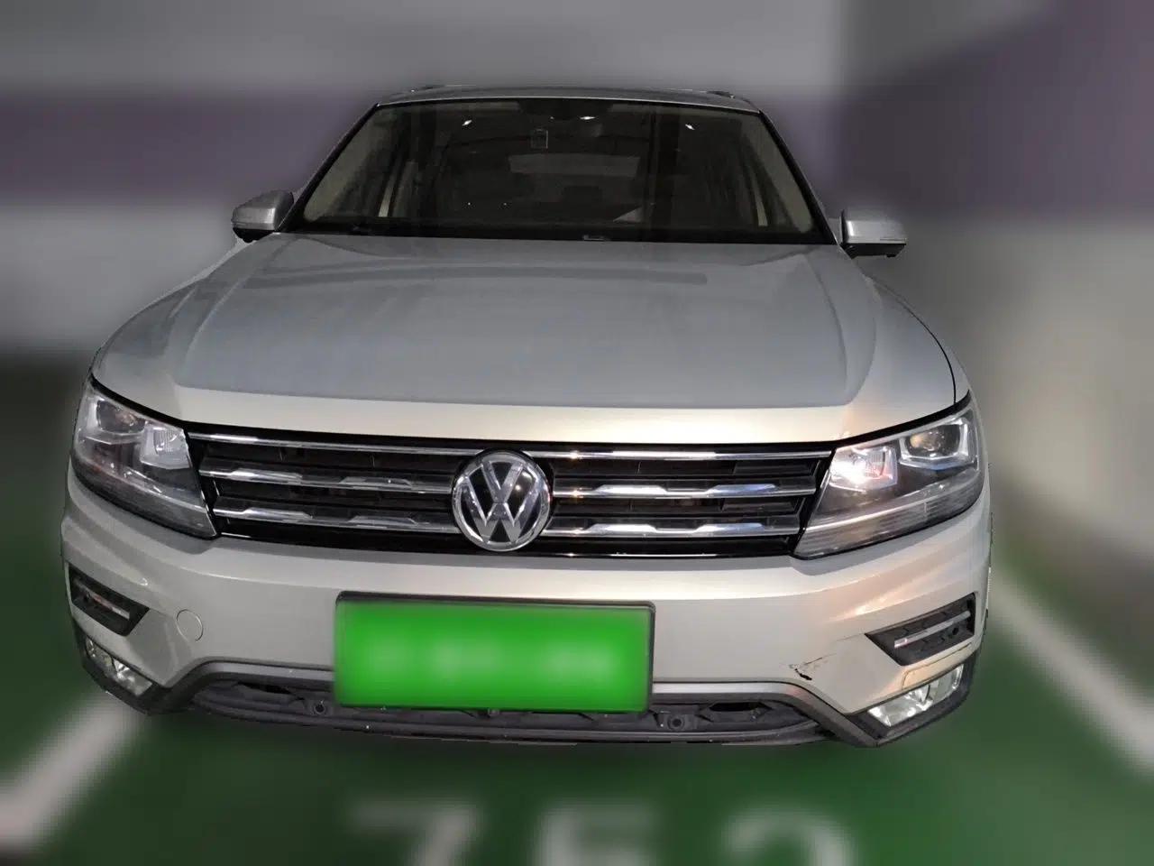 Volkswagen Tiguan L 2019 330TSI Automatic Two-Wheel Drive Smart Luxury Version China VI Standard — миниатюра 2