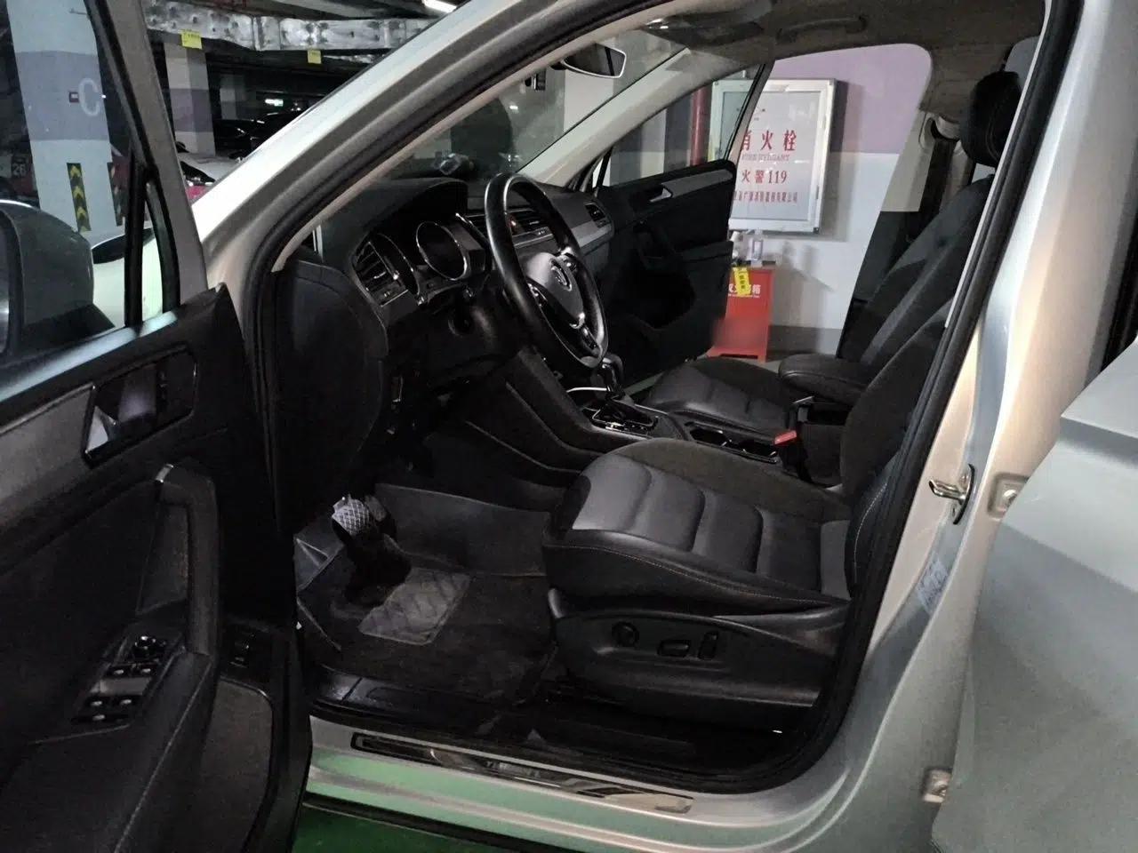 Volkswagen Tiguan L 2019 330TSI Automatic Two-Wheel Drive Smart Luxury Version China VI Standard — миниатюра 16