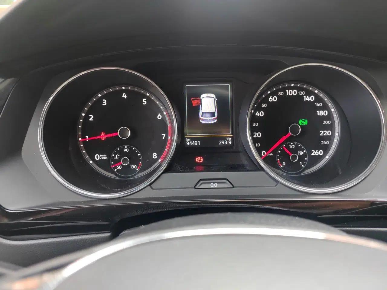 Volkswagen Tiguan L 2019 280TSI Automatic Two-Wheel Drive Panoramic Comfort Edition China V Standard — миниатюра 12