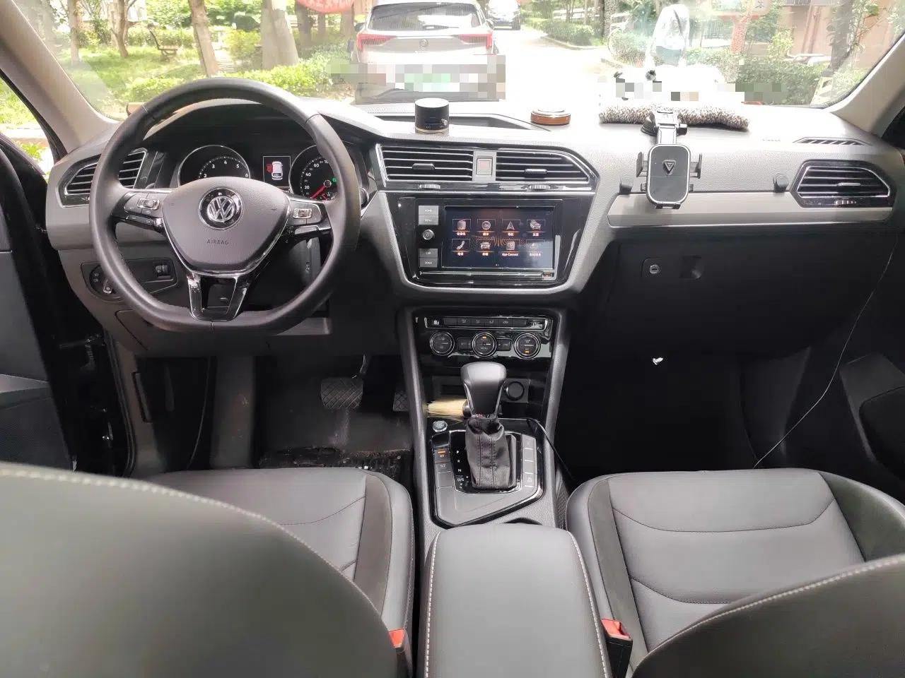 Volkswagen Tiguan L 2019 280TSI Automatic Two-Wheel Drive Panoramic Comfort Edition China V Standard — миниатюра 9