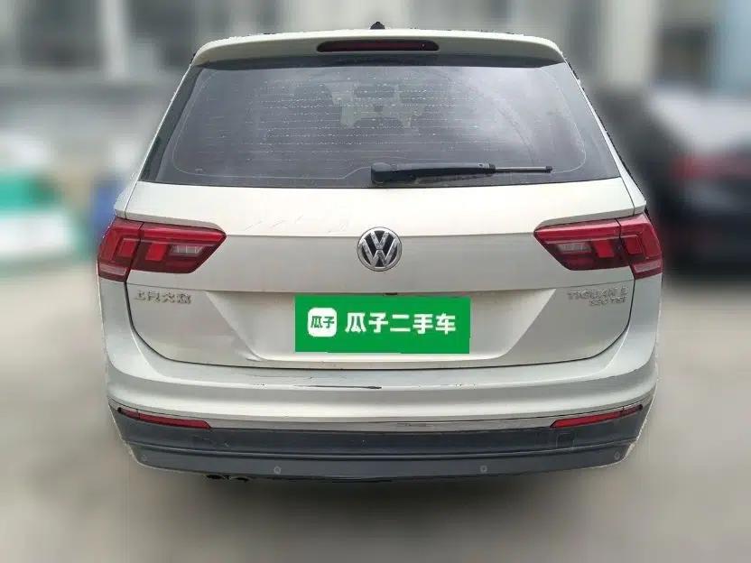 Volkswagen Tiguan L 2019 330TSI Automatic Two-Wheel Drive Smart Luxury Version China VI Standard — миниатюра 5