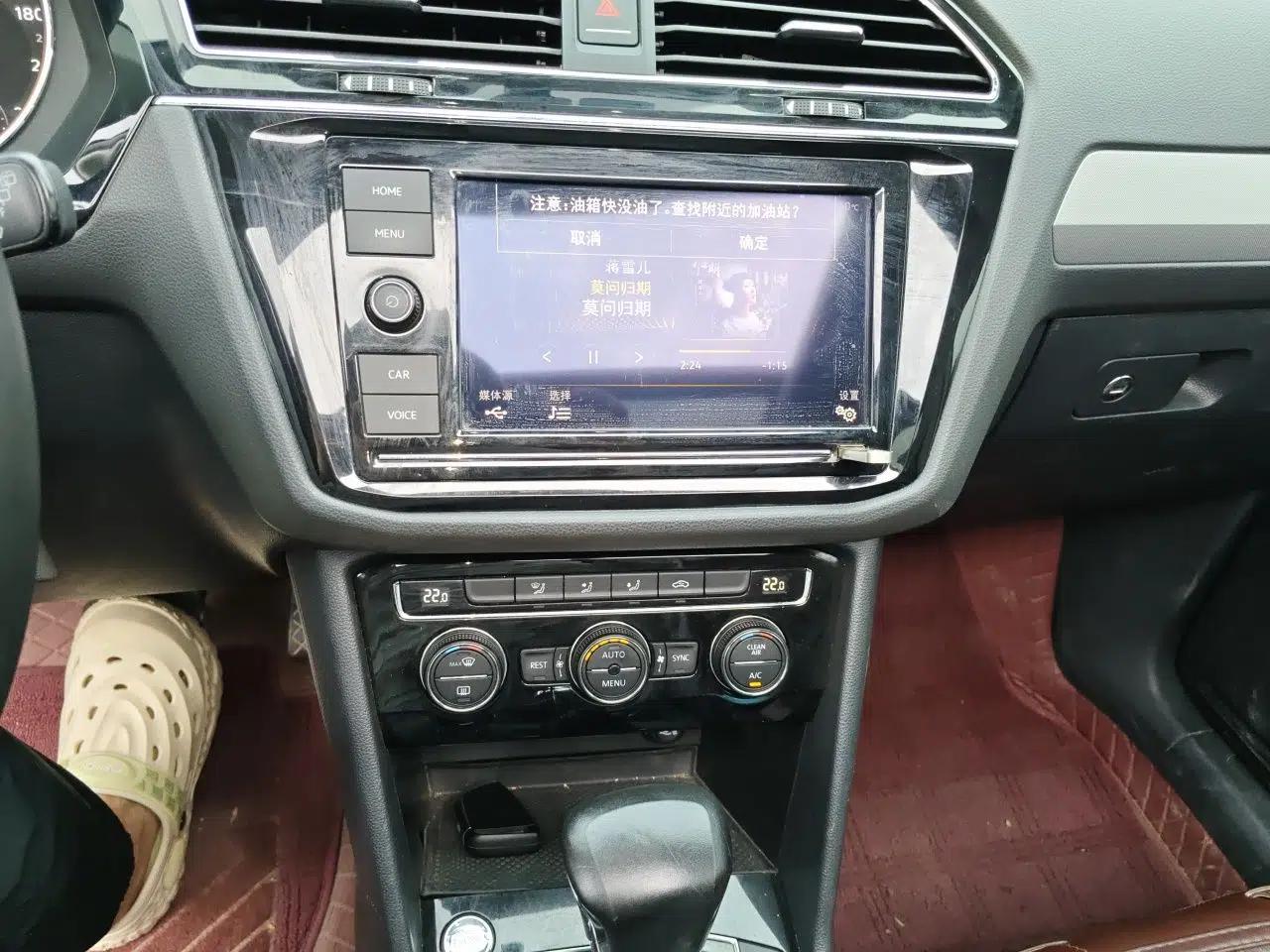 Volkswagen Tiguan L 2019 330TSI Automatic Two-Wheel Drive Panoramic Comfort Edition China VI Standard — миниатюра 13
