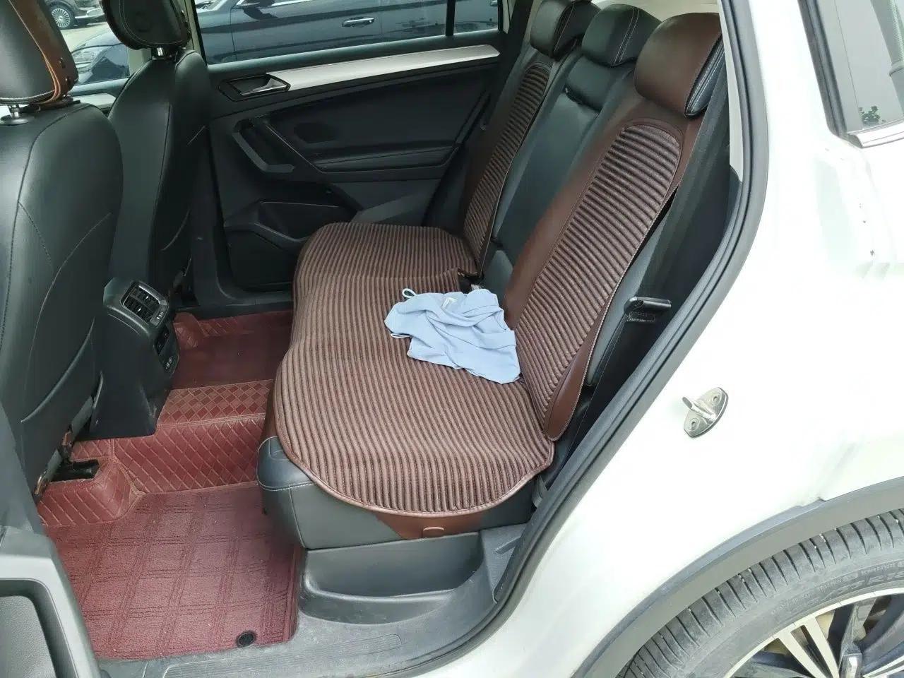 Volkswagen Tiguan L 2019 330TSI Automatic Two-Wheel Drive Panoramic Comfort Edition China VI Standard — миниатюра 17