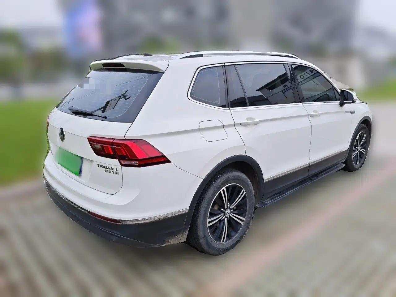 Volkswagen Tiguan L 2019 330TSI Automatic Two-Wheel Drive Panoramic Comfort Edition China VI Standard — миниатюра 6