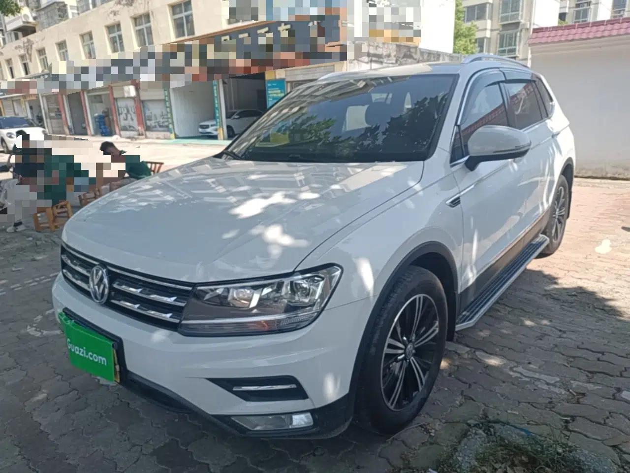 Volkswagen Tiguan L 2020 330TSI Automatic Two-Wheel Drive Panoramic Comfort Edition China VI Standard — миниатюра 1