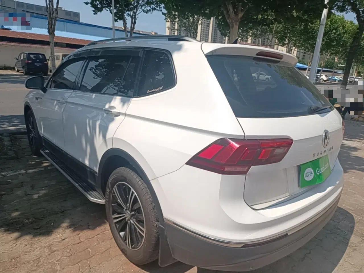 Volkswagen Tiguan L 2020 330TSI Automatic Two-Wheel Drive Panoramic Comfort Edition China VI Standard — миниатюра 4