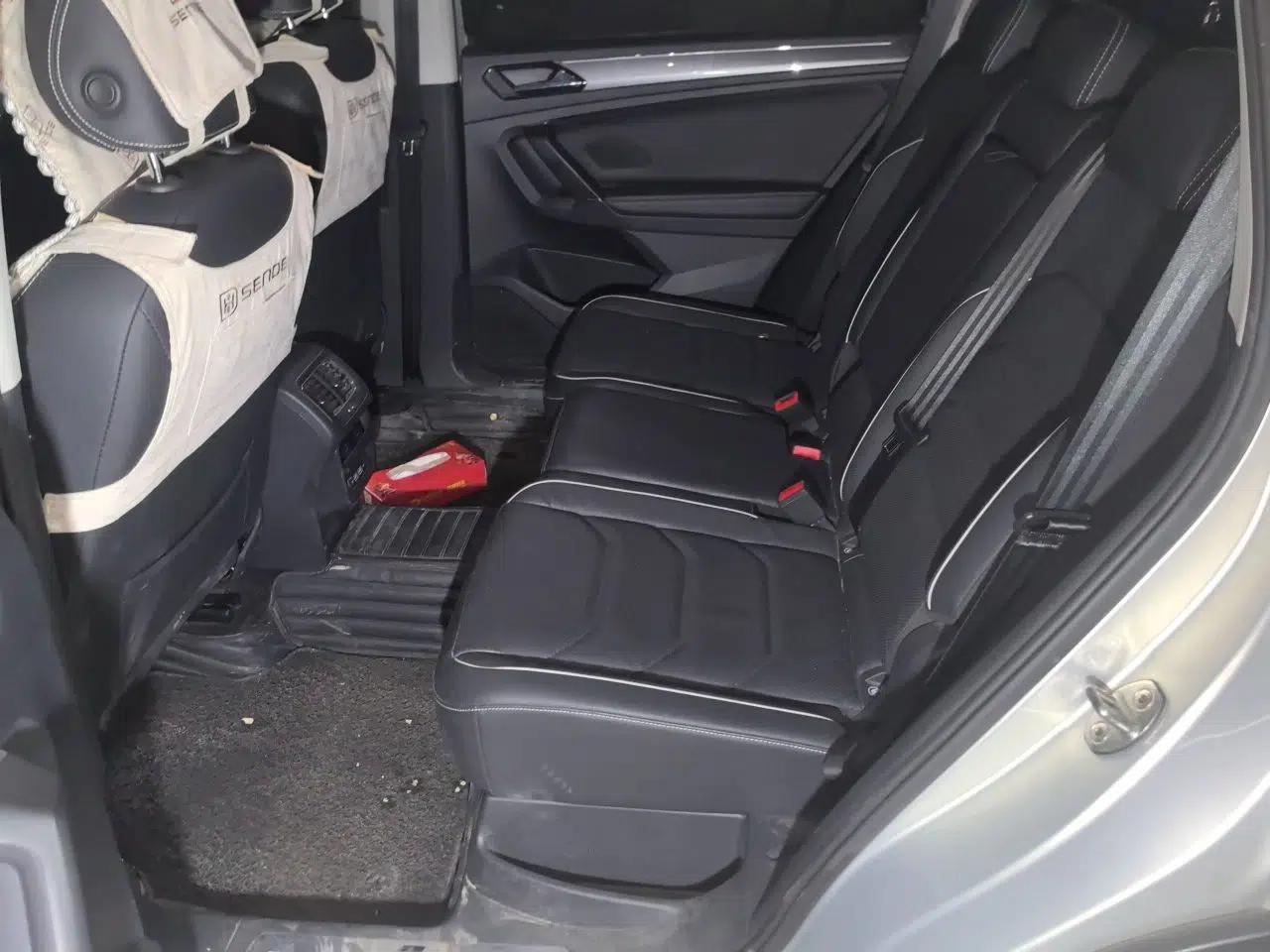 Volkswagen Tiguan L 2019 330TSI Automatic Two-Wheel Drive R-Line Flagship Model China VI Standard — миниатюра 17