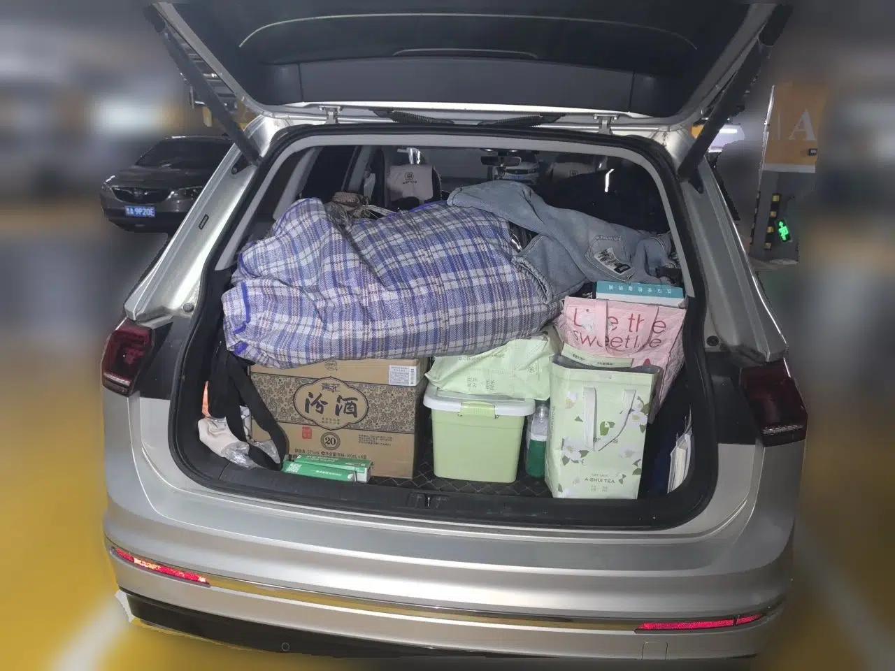 Volkswagen Tiguan L 2019 330TSI Automatic Two-Wheel Drive R-Line Flagship Model China VI Standard — миниатюра 19