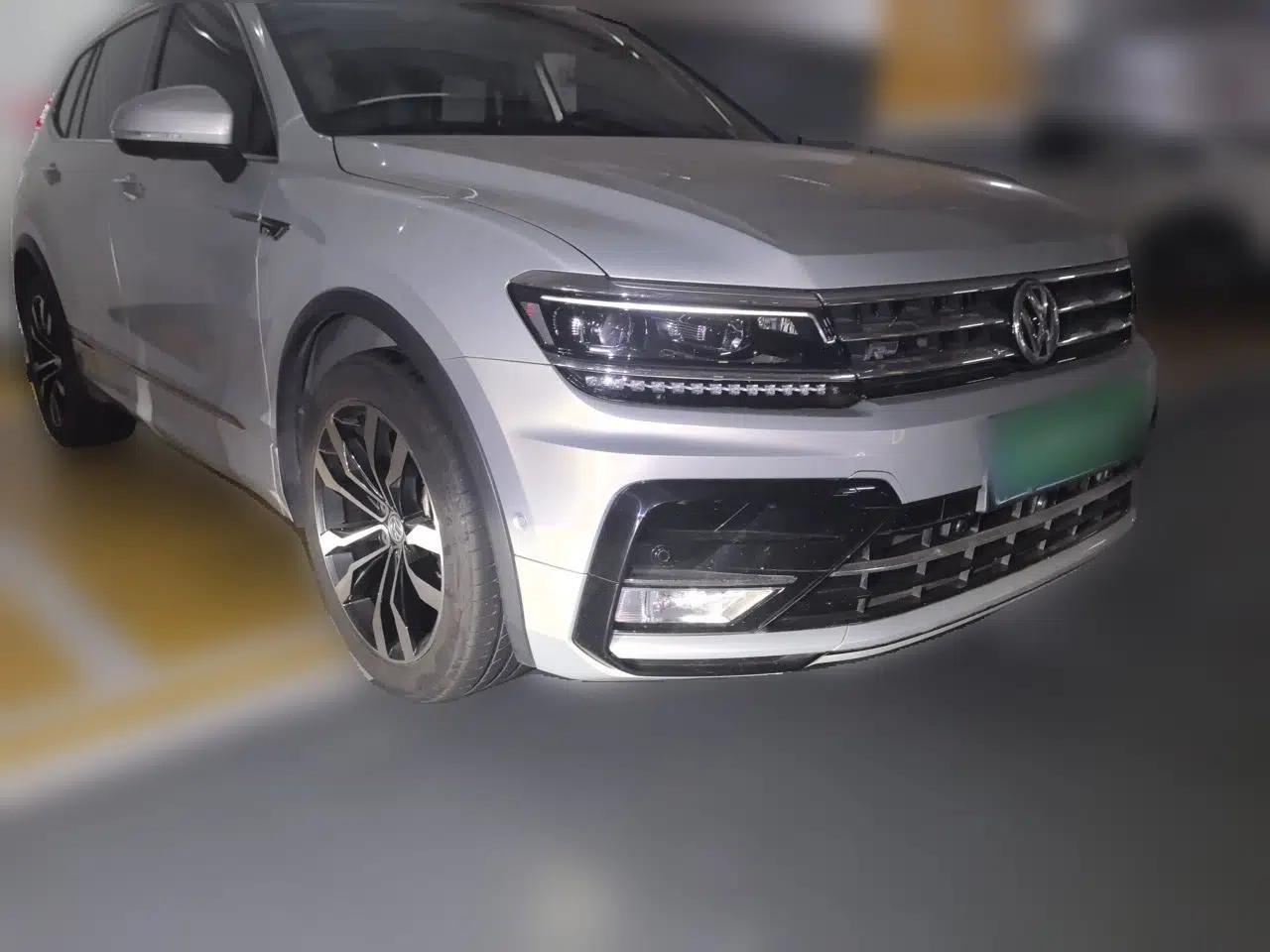 Volkswagen Tiguan L 2019 330TSI Automatic Two-Wheel Drive R-Line Flagship Model China VI Standard — миниатюра 3