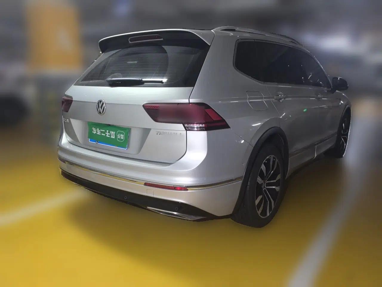 Volkswagen Tiguan L 2019 330TSI Automatic Two-Wheel Drive R-Line Flagship Model China VI Standard — миниатюра 6