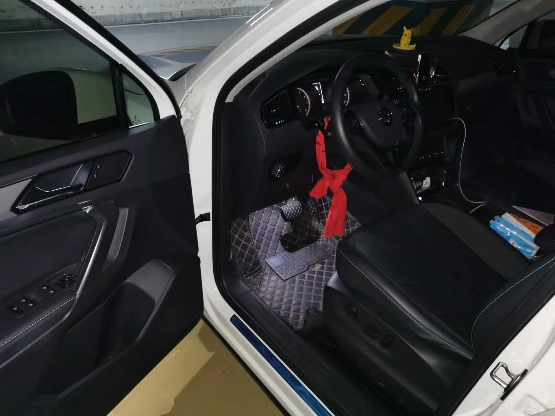 Volkswagen Tiguan L 2019 Revised Version 330TSI Automatic Two-Wheel Drive Panoramic Comfort Edition China V Standard — миниатюра 16