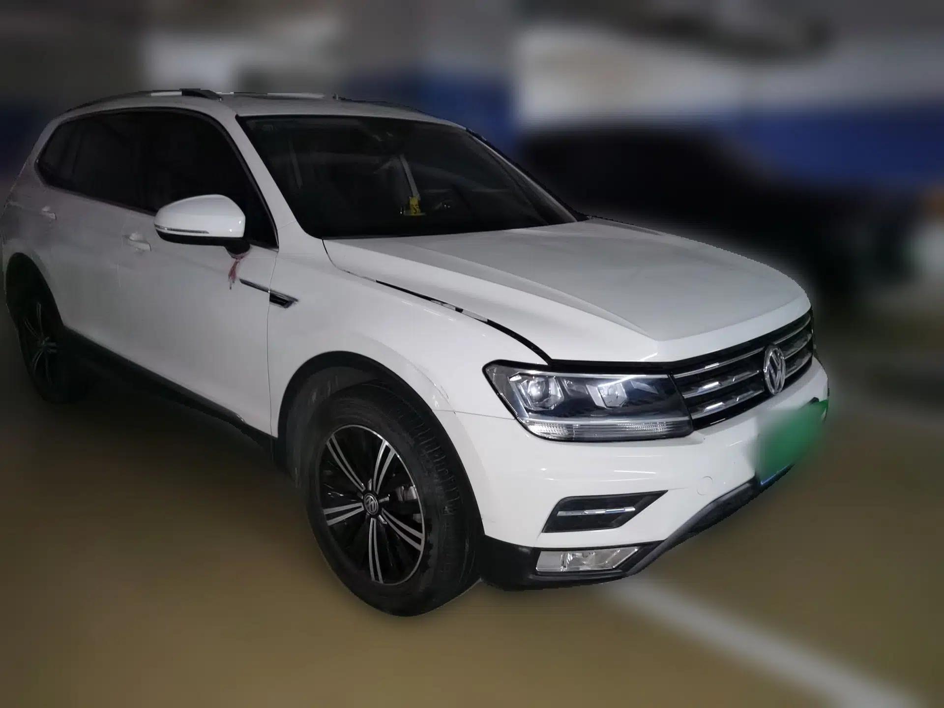 Volkswagen Tiguan L 2019 Revised Version 330TSI Automatic Two-Wheel Drive Panoramic Comfort Edition China V Standard — миниатюра 3