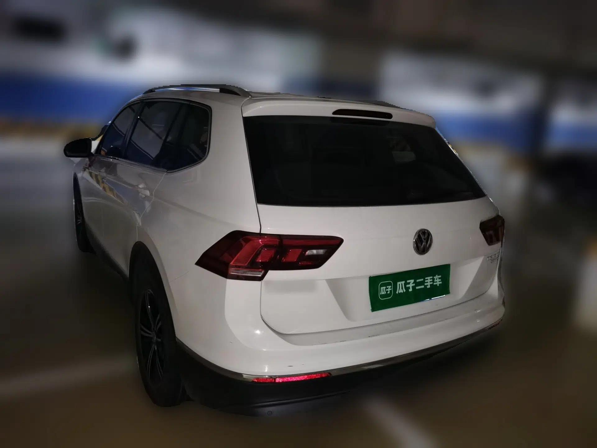 Volkswagen Tiguan L 2019 Revised Version 330TSI Automatic Two-Wheel Drive Panoramic Comfort Edition China V Standard — миниатюра 4