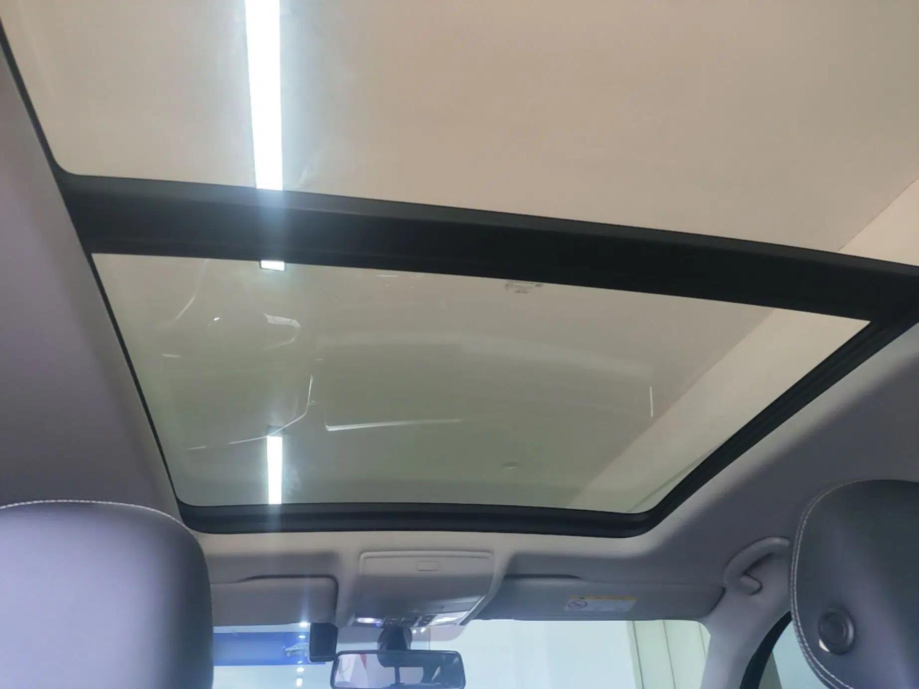 Volkswagen Tiguan L 2024 Outstanding Model 300TSI Automatic Two-Wheel Drive Longteng Edition — миниатюра 26