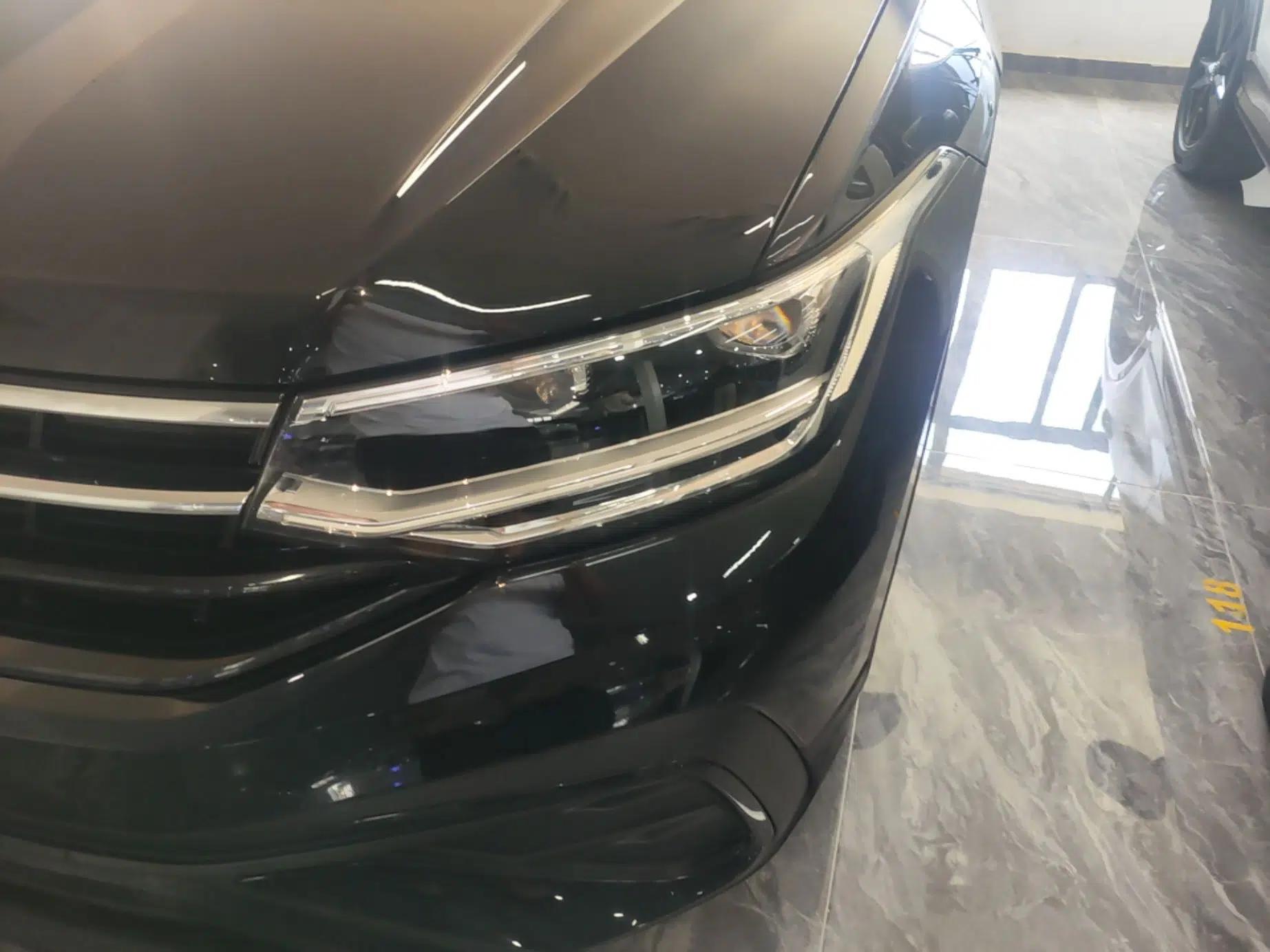 Volkswagen Tiguan L 2024 Outstanding Model 300TSI Automatic Two-Wheel Drive Longteng Edition — миниатюра 8