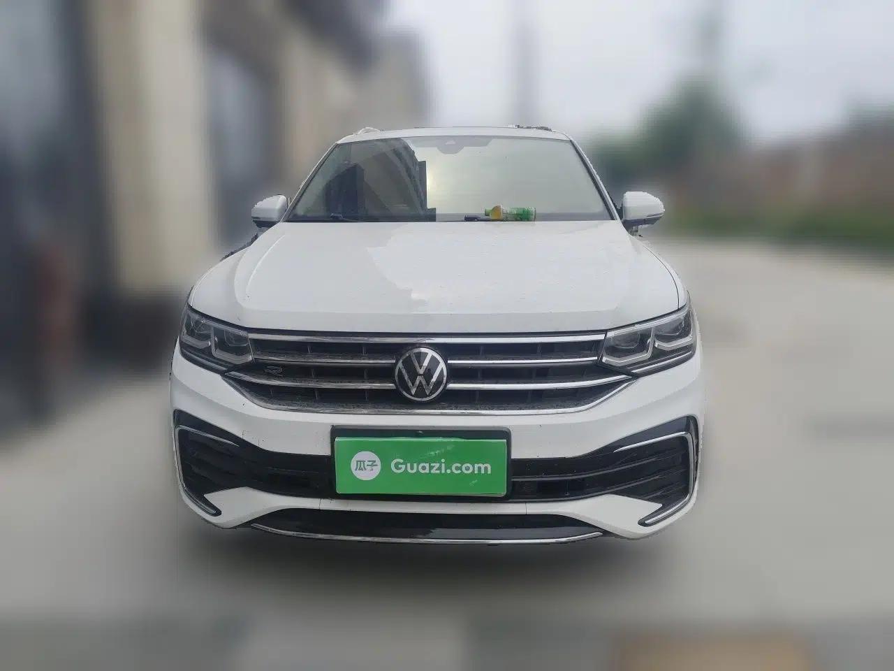 Volkswagen Tiguan L 2023 330TSI Automatic Two-Wheel Drive R-Line Flagship Edition — миниатюра 2