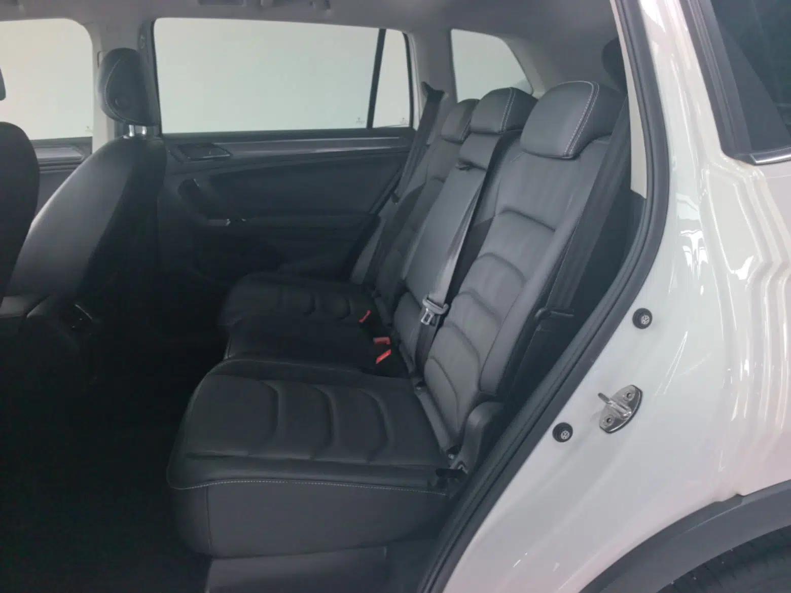 Volkswagen Tiguan L 2021 330TSI Automatic Two-Wheel Drive R-Line Enhanced Edition — миниатюра 20