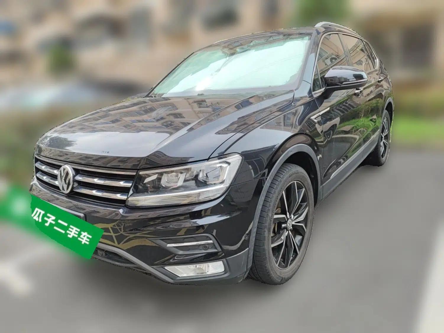 Volkswagen Tiguan L 2020 330TSI Automatic Two-Wheel Drive Smart Luxury Edition China VI Standard — миниатюра 1