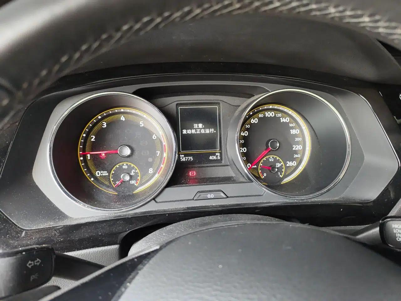 Volkswagen Tiguan L 2020 330TSI Automatic Two-Wheel Drive Smart Luxury Edition China VI Standard — миниатюра 11