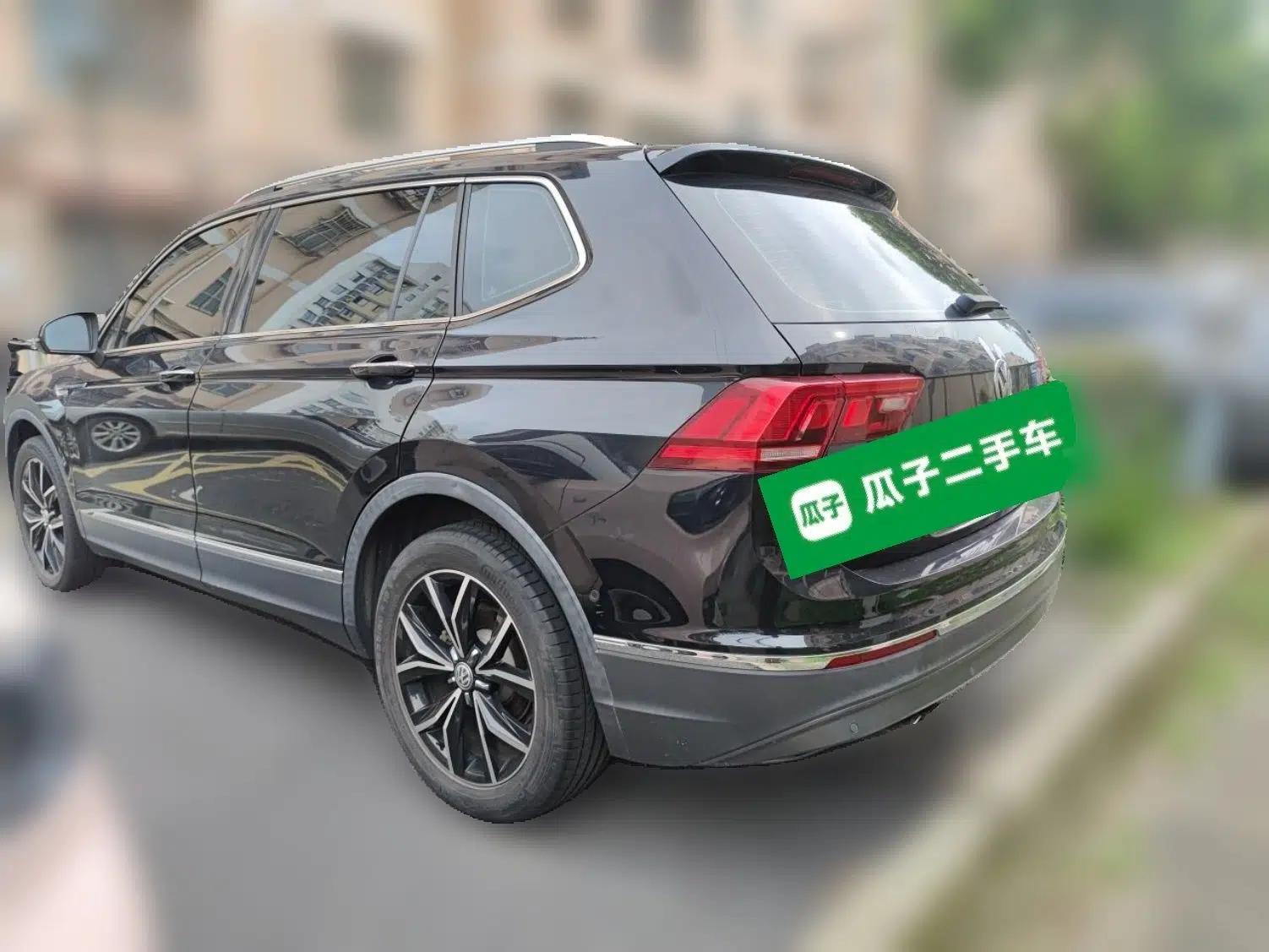 Volkswagen Tiguan L 2020 330TSI Automatic Two-Wheel Drive Smart Luxury Edition China VI Standard — миниатюра 4