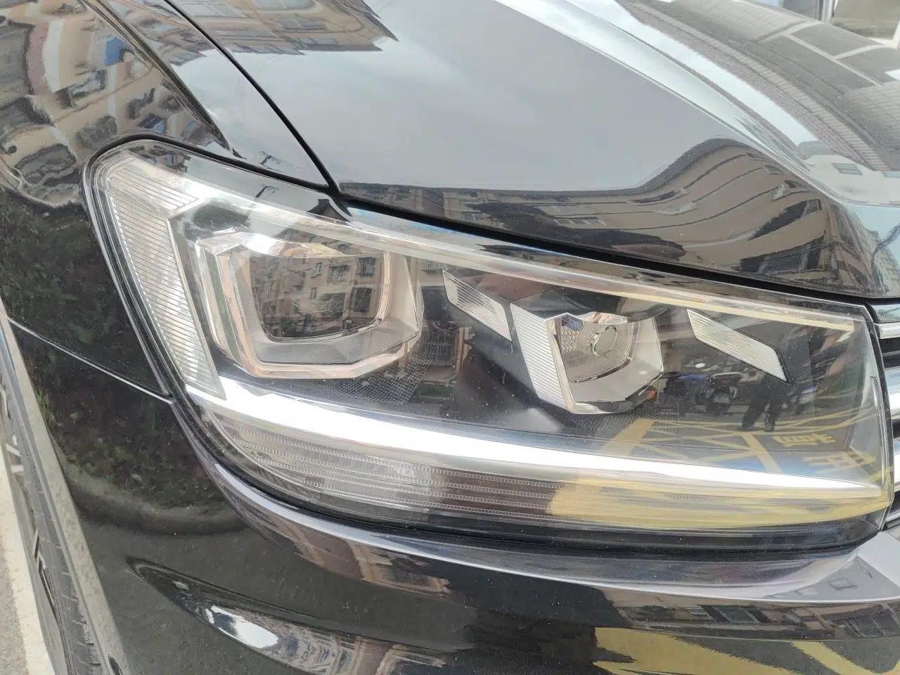Volkswagen Tiguan L 2020 330TSI Automatic Two-Wheel Drive Smart Luxury Edition China VI Standard — миниатюра 7