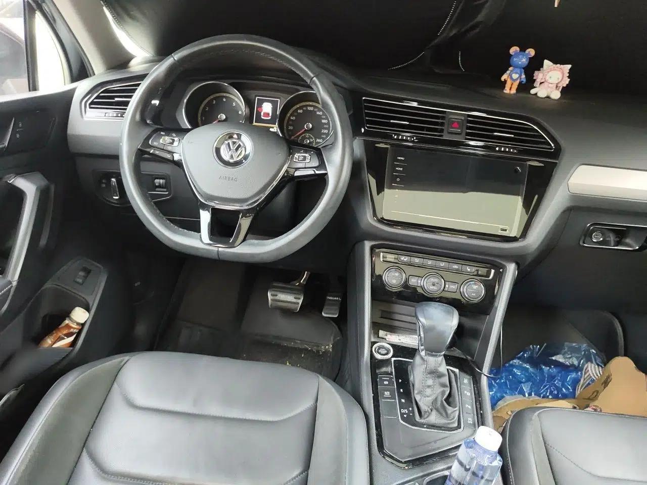 Volkswagen Tiguan L 2020 330TSI Automatic Two-Wheel Drive Smart Luxury Edition China VI Standard — миниатюра 10