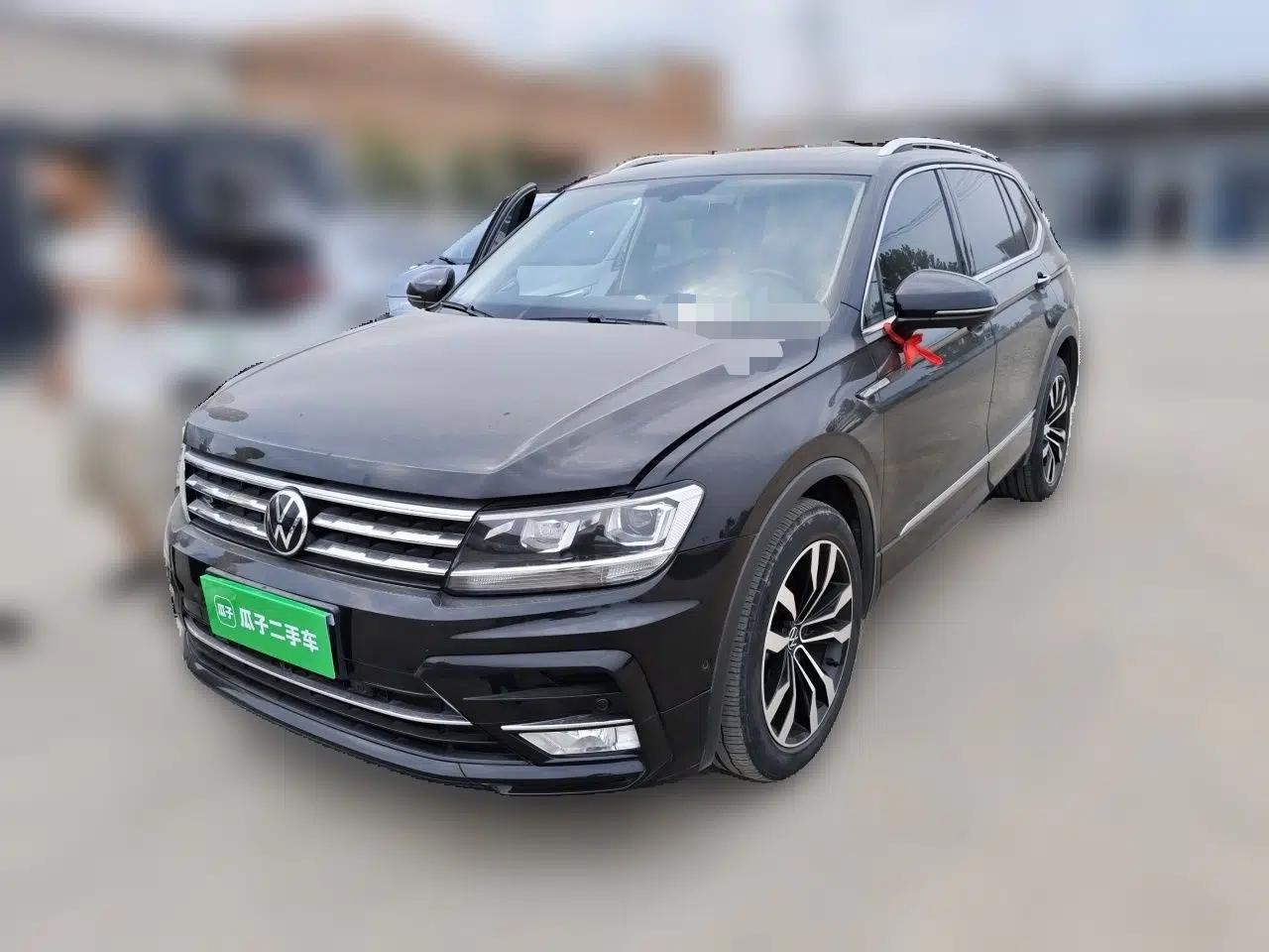 Volkswagen Tiguan L 2021 330TSI Automatic Two-Wheel Drive R-Line Enhanced Edition — миниатюра 1