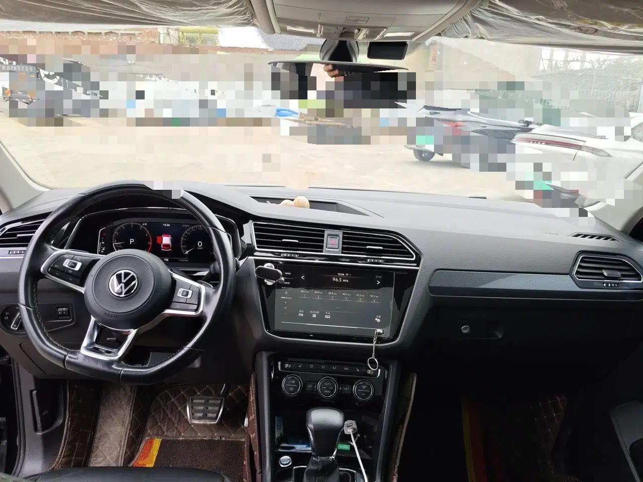 Volkswagen Tiguan L 2021 330TSI Automatic Two-Wheel Drive R-Line Enhanced Edition — миниатюра 9