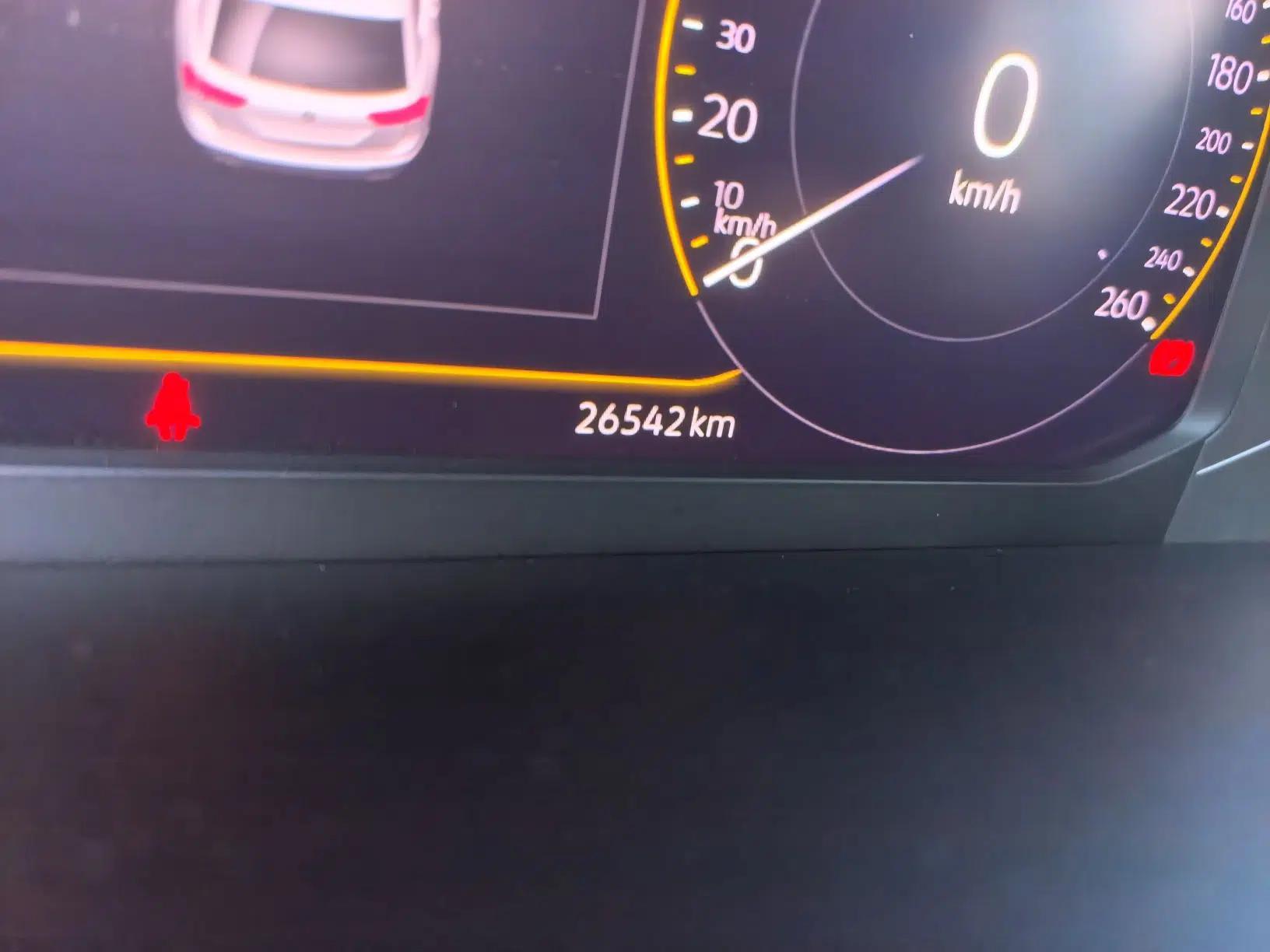 Volkswagen Tiguan L 2022 330TSI Automatic Two-Wheel Drive Smart Edition — миниатюра 12