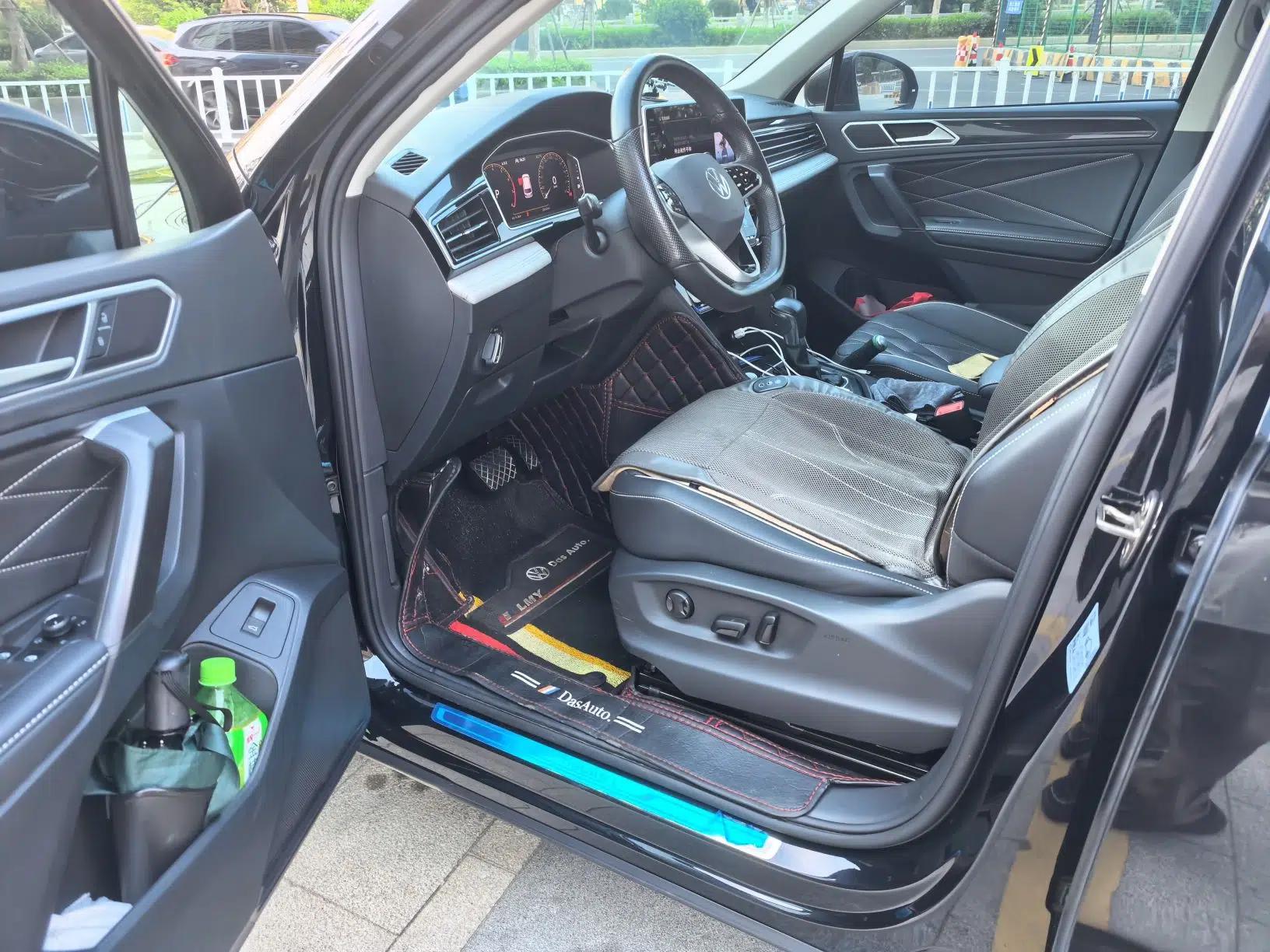 Volkswagen Tiguan L 2022 330TSI Automatic Two-Wheel Drive Smart Edition — миниатюра 16